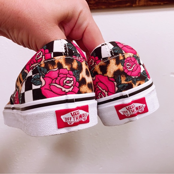 New Vans Classic Slip On Size 5 Leopard Animal Print Checkers Cheetah Sneakers - Picture 5 of 5